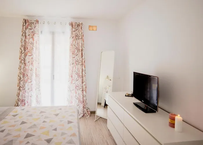 Casa De Los Girasoles