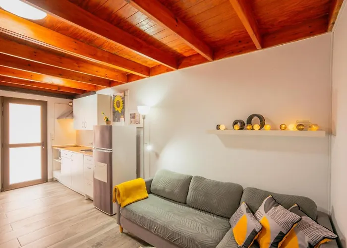 Апартаменты Casa De Los Girasoles